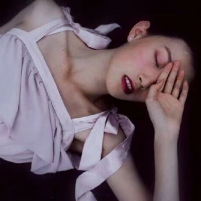 气质复古女生头像 头像女生复古风