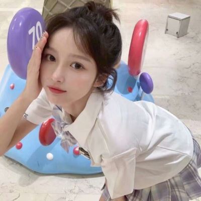 好看的微信头像图片女生版真人 微信女生真人头像图片大全