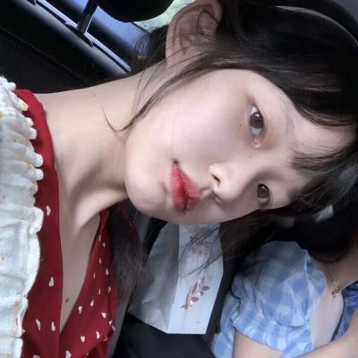好看的微信头像图片女生版真人 微信女生真人头像图片大全
