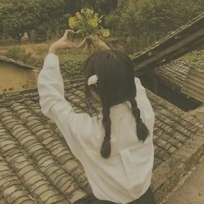 真人女头侧脸高冷 真人女头像侧脸个性