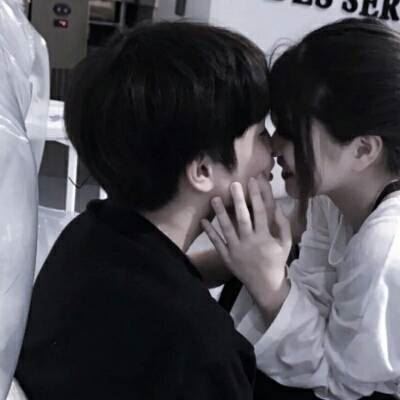 虐狗的情侣头像 虐狗甜蜜的情头