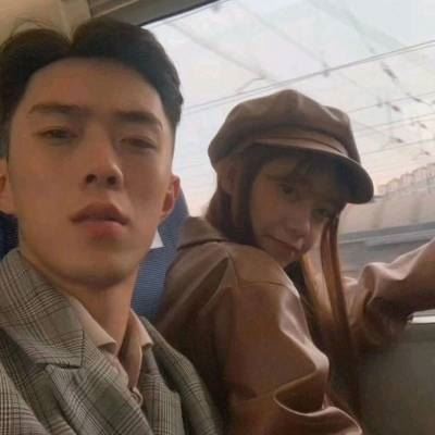 超甜的情头一人一半真人 情头 情侣 真人 个性一人一半