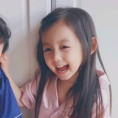 小孩子情侣头像萌萌哒个性一对真人 情侣头像呆萌一对小孩 真人