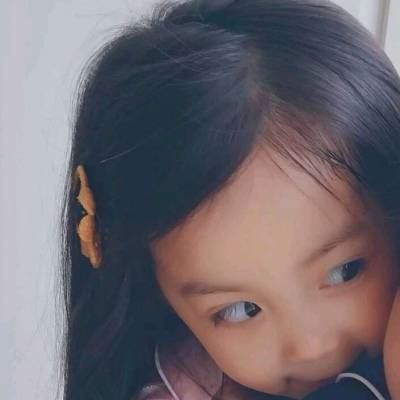 小孩子情侣头像萌萌哒个性一对真人 情侣头像呆萌一对小孩 真人