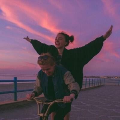 头像图片情侣 双人 一人一半个性 情侣头像一人一张分开图片 个性