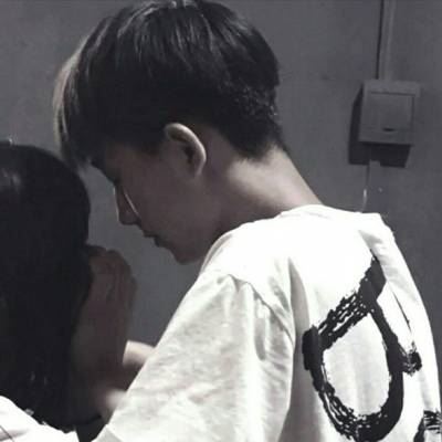 情头 情侣 双人 真人一人一张背影 情头单人一人一张图片背影