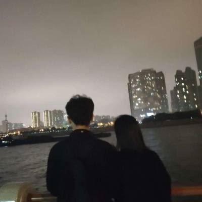 情头 情侣 双人 真人一人一张背影 情头单人一人一张图片背影