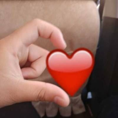 情侣头像一前一后牵手一人一张 情侣头像牵手照只有手一对