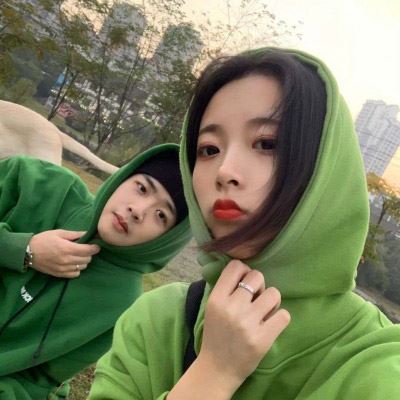 情头 情侣 双人 个性两张 情侣头像甜甜的那种两张