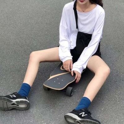 超级撩人女生头像锁骨 超级撩人女生头像高清白色