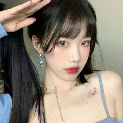 非常好看的美女照片头像 美女微信头像图片大全
