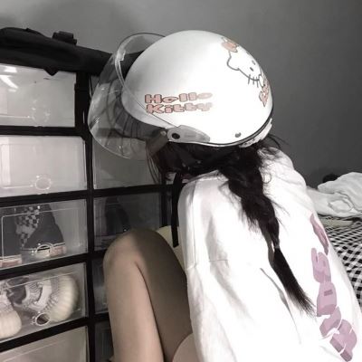 微信头像网图 女生 网络美女照片高清微信头像