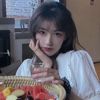 网图女生头像真人超清 遮脸 网图女生头像真人超清16