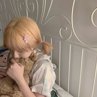 非常好看的美女照片头像 美女微信头像图片大全