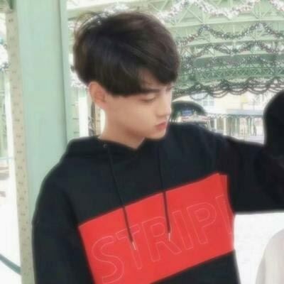 情侣头像真人两张配对唯美 情侣头像 真人情头双人
