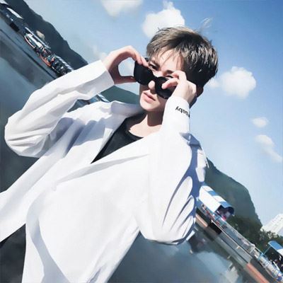 情侣头像真人两张配对唯美 情侣头像 真人情头双人