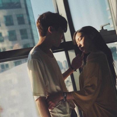 超甜的情侣头像一人一半图片 超甜情侣头像一人一张