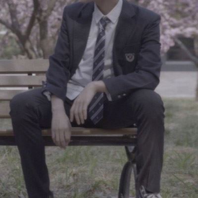 情侣头像怀中猫一对 情头猫咪 情侣一人一张