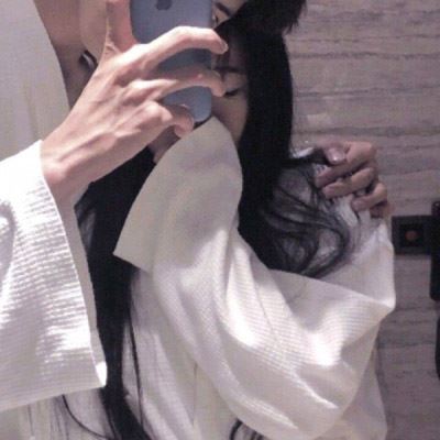 高冷情侣头像一对两张 超拽酷高冷的情侣头像