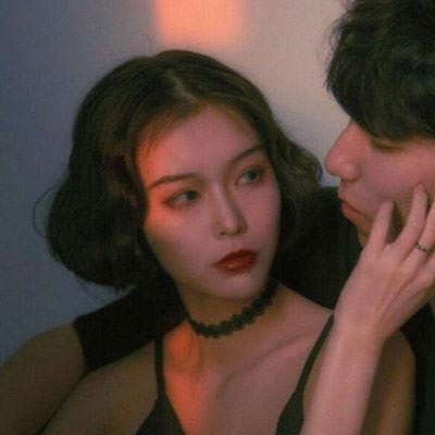 高冷情侣头像一男一女2022年 情侣头像一人一半2022新款个性