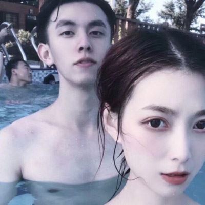 情侣头像真人大长腿 超好看的真人情侣头像高清