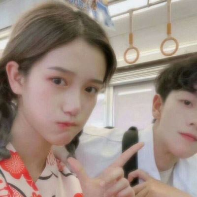 情侣头像真人大长腿 超好看的真人情侣头像高清