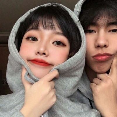 情侣头像 网红 抖音 抖音最近很火的情侣图 头像