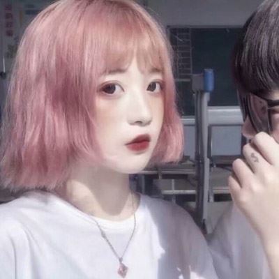 拼接情侣头像一人一半男女两张一起的 情侣头像一人一张分开图片真人版