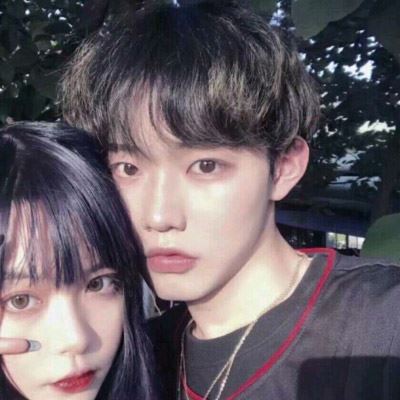 情侣头像真人一人一半高清2022最热双人情侣头像合集 情侣头像真人一人一半2022新款个性