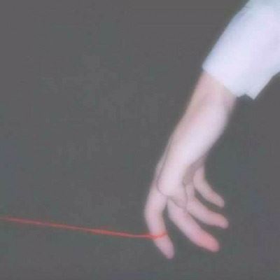 抖音很火的情侣牵手图片 抖音里的情侣头像一对一图一张