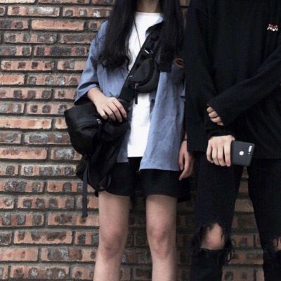 情侣头像真人下半身一对 情头 情侣 一人一半真人部位