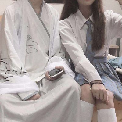 披头纱的情侣头像 
