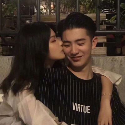 抖音情侣头像 一人一半 情侣头像图片一人一张 抖音