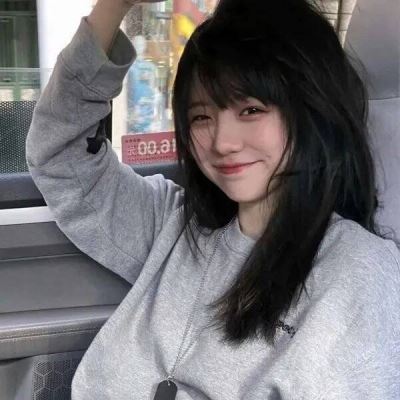 微信头像美女心个性真人 女生微信头像真人好看