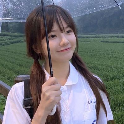个性干净温柔女头 简单清纯的女生头像