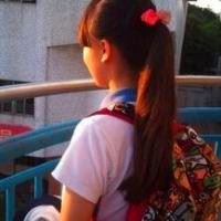初中女生照片头像挡脸 初中女qq头像照片