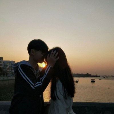 抖音情侣头像个性呆萌一对 超火抖音情侣头像一对