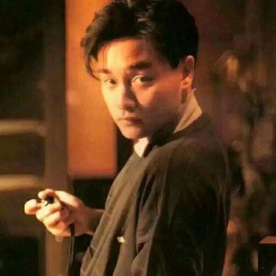 情侣头像真人一人一张分开 情侣头像真人一人一半 分开 个性