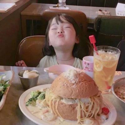 情侣头像小孩儿个性一对两张 个性孩子情头一对两张