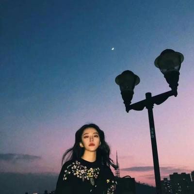 抖音同款头像情侣 抖音最近很火的情侣图 头像