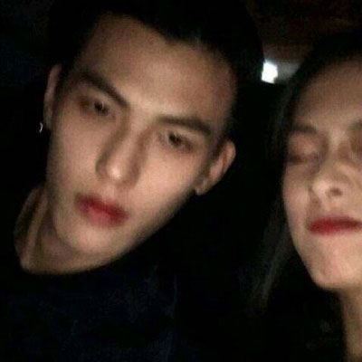 抖音同款头像情侣 抖音最近很火的情侣图 头像