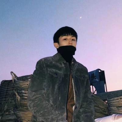 抖音同款头像情侣 抖音最近很火的情侣图 头像