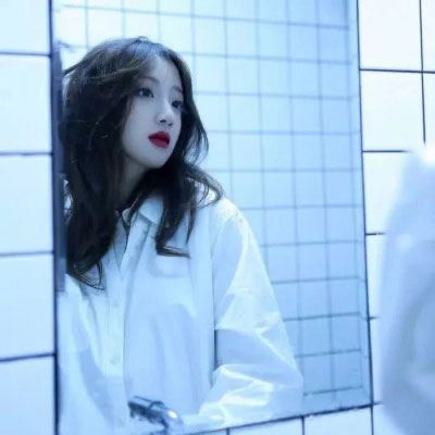 抖音同款头像情侣 抖音最近很火的情侣图 头像