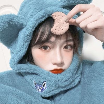 唯美蓝色系女生头像 个性 好看的头像图片小清新 女生 淡蓝色