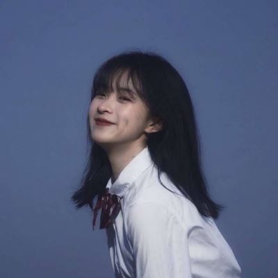 唯美蓝色系女生头像 个性 好看的头像图片小清新 女生 淡蓝色