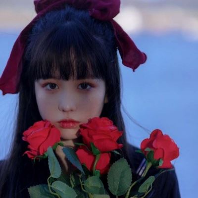 唯美蓝色系女生头像 个性 好看的头像图片小清新 女生 淡蓝色