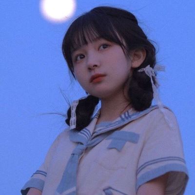 唯美蓝色系女生头像 个性 好看的头像图片小清新 女生 淡蓝色
