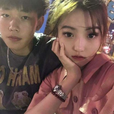 情侣头像呆萌两张配对 恩爱 情侣头像一对两张呆萌
