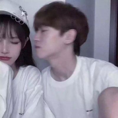 抖音火的头像情侣 抖音最近很火的情侣图 头像