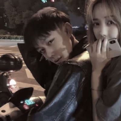抖音火的头像情侣 抖音最近很火的情侣图 头像